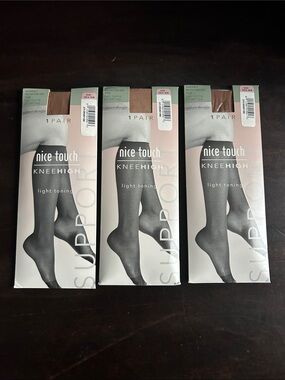 Nice Touch KneeHigh - Light Toning (Nude) NWT Bundle of 3 Size 5-9